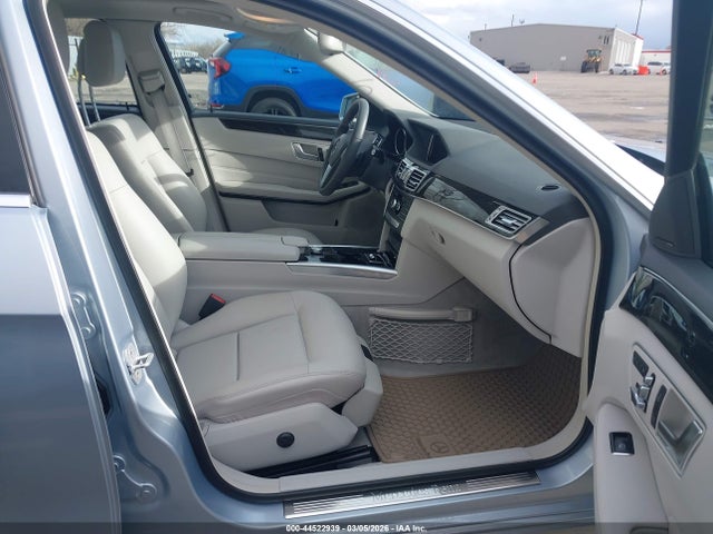 44522939 :رقم المزاد ، WDDHF8JB9EA871602 vin ، 2014 Mercedes-benz E 350 4matic مزاد بيع