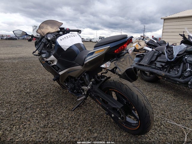 Kawasaki EX400 2023 JKAEXKG12PDAS2335 Image 3
