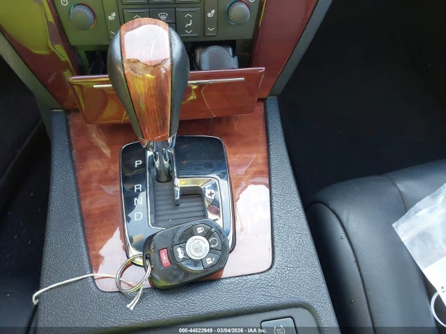 44522949 :رقم المزاد ، 1G6DC67A970182112 vin ، 2007 Cadillac Sts V8 مزاد بيع
