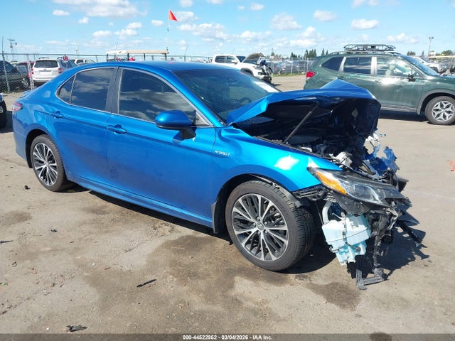 2018 TOYOTA CAMRY HYBRID 4T1B21HK4JU009756