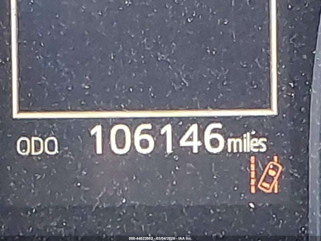4T1B21HK4JU009756 Toyota Camry Hybrid Se
