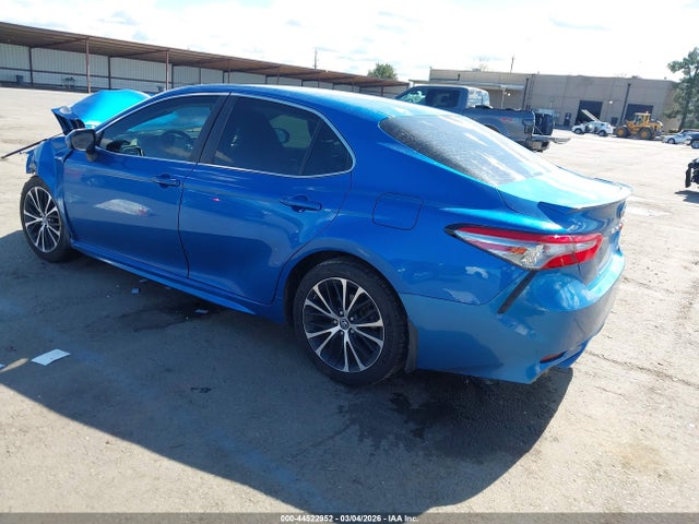 2018 TOYOTA CAMRY HYBRID 4T1B21HK4JU009756 Photo 2