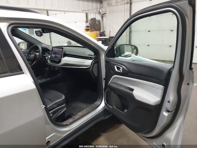 Jeep Compass Latitude 4x4 2024 3C4NJDBNXRT117930 Image 5