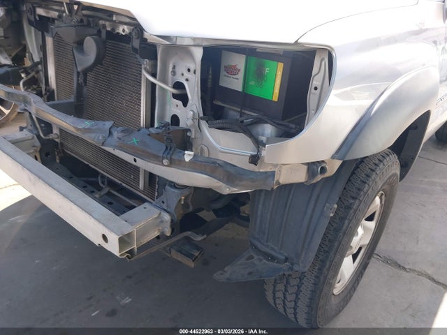 Toyota Tacoma Prerunner 2015 5TFJX4GN8FX044661 Image 22