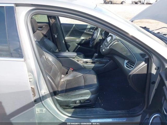 2017 CHEVROLET MALIBU 1G1ZH5SX2HF149664 Photo 4