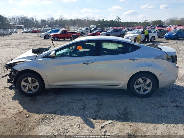Продаж на аукціоні авто 2015 Hyundai Elantra Se, vin: 5NPDH4AE3FH567780, номер лоту: 44522976