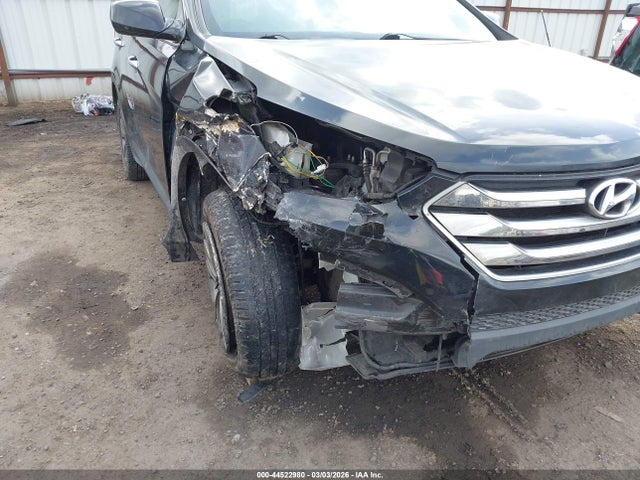 5XYZTDLB4GG342686 Hyundai Santa Fe Sport 2.4l