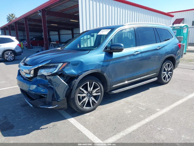 Honda Pilot Touring 2019 5FNYF6H65KB063872 Image 2