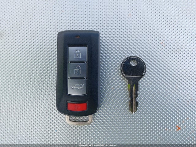 2016 MITSUBISHI OUTLANDER JA4AD3A36GZ038836 Photo 10