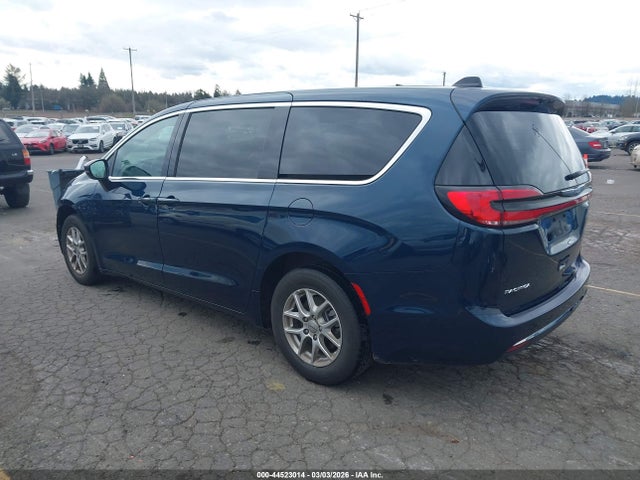 Chrysler Pacifica Select 2025 2C4RC1BG1SR554817 Image 3
