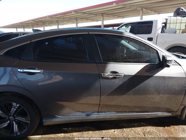 Honda Civic Touring 2016 19XFC1F91GE004766 Image 13