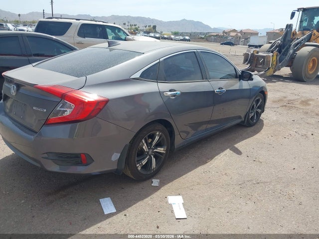 Honda Civic Touring 2016 19XFC1F91GE004766 Image 4