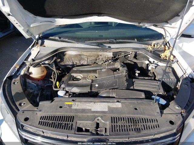 WVGAV7AX3FW508538 Volkswagen Tiguan Sel