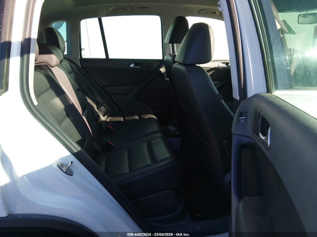 WVGAV7AX3FW508538 Volkswagen Tiguan Sel