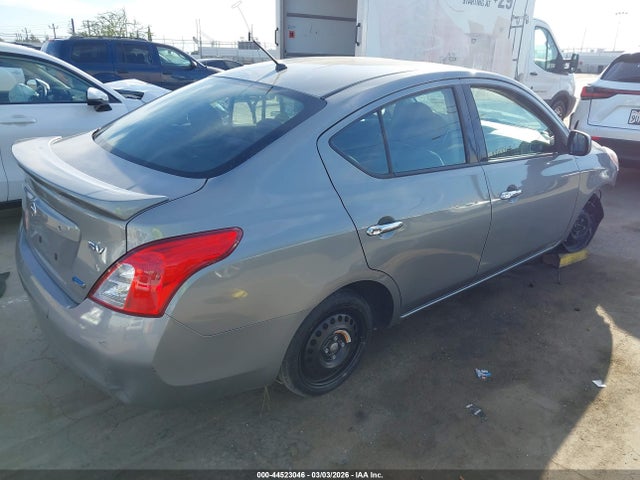 Nissan Versa 1.6 Sv 2014 3N1CN7AP7EK455787 Image 4