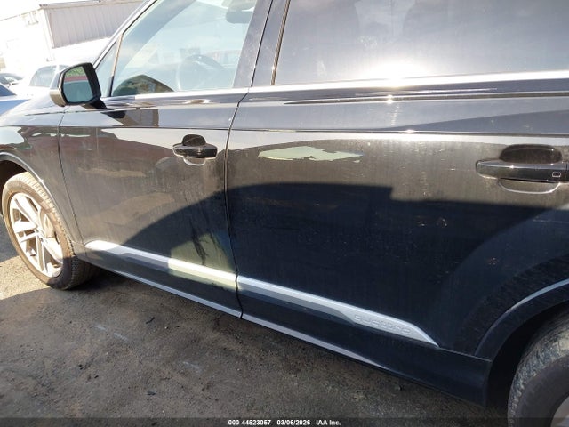 Продаж на аукціоні авто 2021 Audi Q7 Premium Plus 45 Tfsi Quattro Tiptronic, vin: WA1LJAF7XMD029857, номер лоту: 44523057