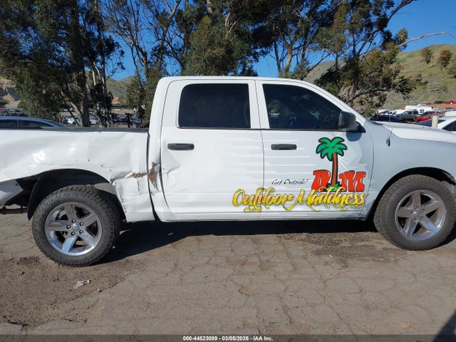 3C6RR6KT7HG787020 RAM 1500 Express 4x2 5&#039;7 Box