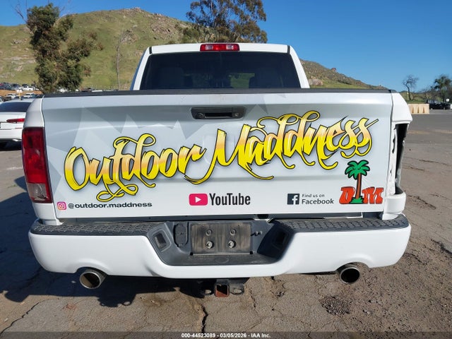 3C6RR6KT7HG787020 RAM 1500 Express 4x2 5&#039;7 Box