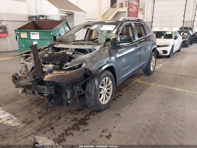Jeep Cherokee Latitude 4x4 2019 1C4PJMCB2KD157752 Image 2