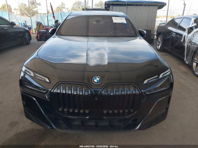44523100 :رقم المزاد ، WBY53EJ06RCP10989 vin ، 2024 Bmw I7 Xdrive60 مزاد بيع