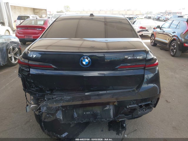 44523100 :رقم المزاد ، WBY53EJ06RCP10989 vin ، 2024 Bmw I7 Xdrive60 مزاد بيع
