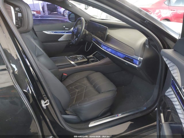 44523100 :رقم المزاد ، WBY53EJ06RCP10989 vin ، 2024 Bmw I7 Xdrive60 مزاد بيع