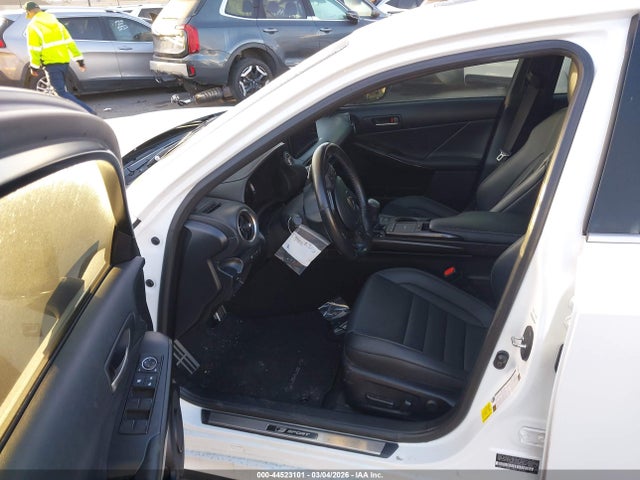 2021 LEXUS IS 350 JTHGZ1B21M5047523 Photo 4