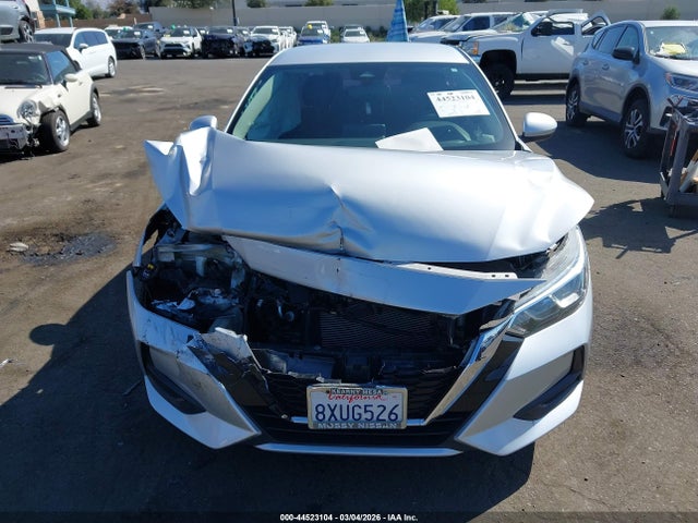 3N1AB8CV1MY311388 Nissan Sentra Sv Xtronic Cvt