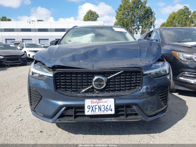 YV4M12RC3S1170726 Volvo Xc60 B5 Plus
