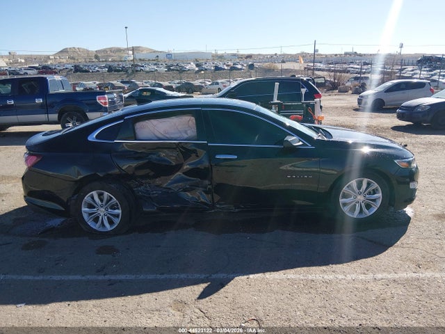 1G1ZD5ST7NF116440 Chevrolet Malibu Fwd Lt