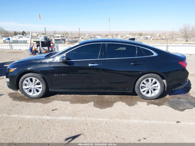 1G1ZD5ST7NF116440 Chevrolet Malibu Fwd Lt