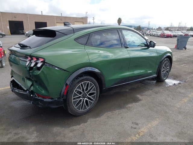 Ford Mustang Mach-e Premium 2024 3FMTK3R42RMA51066 Image 4