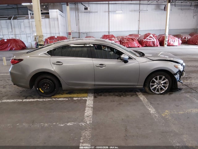 JM1GJ1U5XE1102706 Mazda Mazda6 I Sport