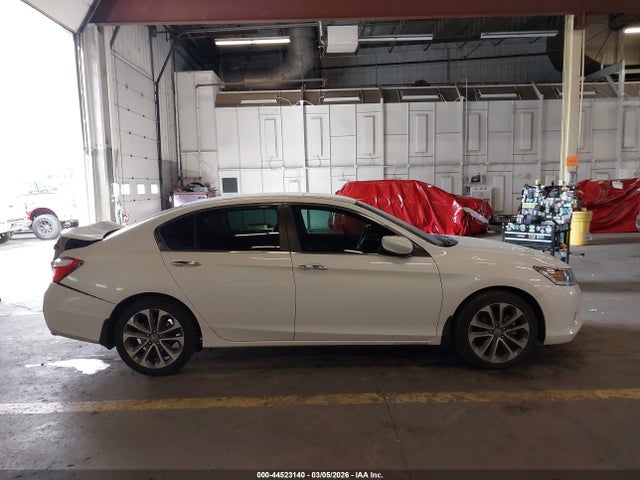 1HGCR2F52FA050193 Honda Accord Sport