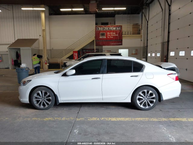 1HGCR2F52FA050193 Honda Accord Sport