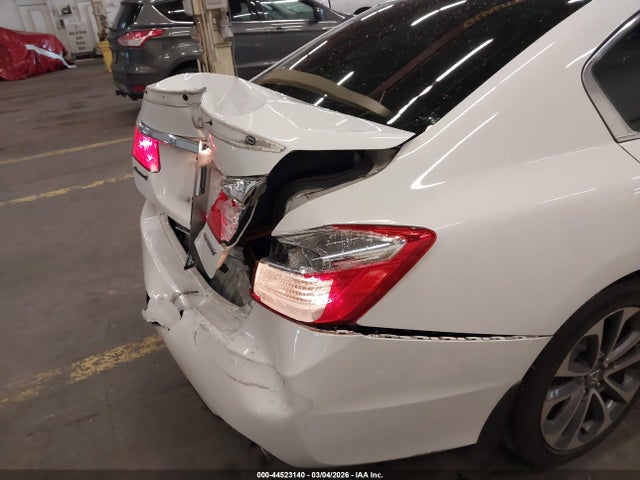 1HGCR2F52FA050193 Honda Accord Sport