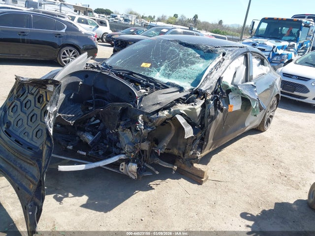 44523155 :رقم المزاد ، 5YJ3E1EC3NF138602 vin ، 2022 Tesla Model 3 Performance Dual Motor All-wheel Drive مزاد بيع