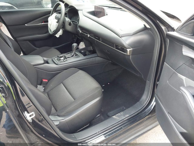 44523157 :رقم المزاد ، 3MVDMAAL8MM263956 vin ، 2021 Mazda Cx-30 2.5 S مزاد بيع