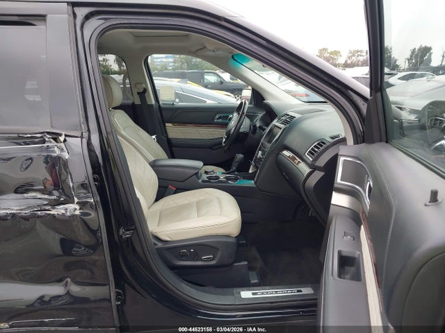 Ford Explorer Platinum 2016 1FM5K8HT3GGB42353 Image 5