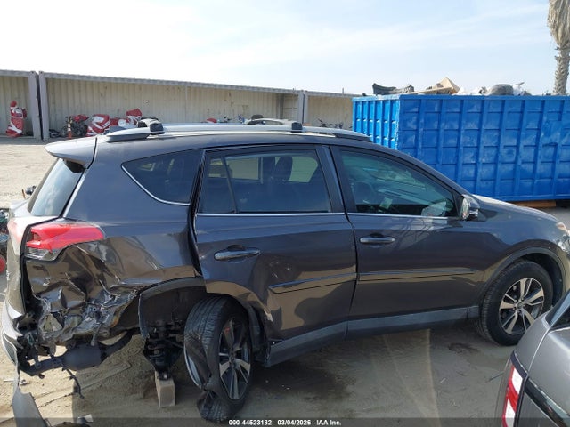 Toyota Rav4 Xle 2017 2T3RFREV1HW612732 Image 13