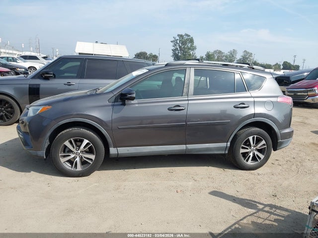 Toyota Rav4 Xle 2017 2T3RFREV1HW612732 Image 14