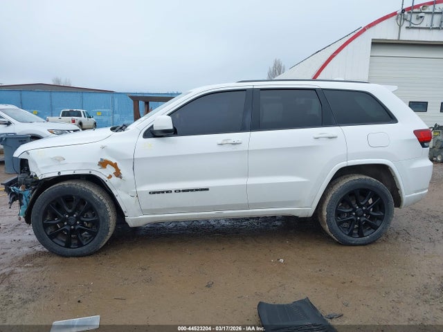 2017 Jeep Grand Cherokee Altitude 4x4 მანქანა იყიდება აუქციონზე, vin: 1C4RJFAG6HC733845, აუქციონის ნომერი: 44523204