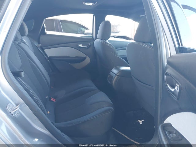 Продажа на аукционе авто 2015 Dodge Dart Sxt, vin: 1C3CDFBB6FD173918, номер лота: 44523205