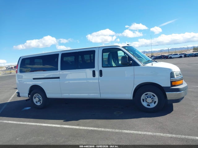 1GAZGPFG1H1237076 Chevrolet Express 3500 Lt