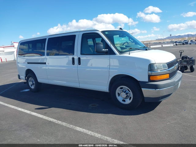 1GAZGPFG1H1237076 Chevrolet Express 3500 Lt