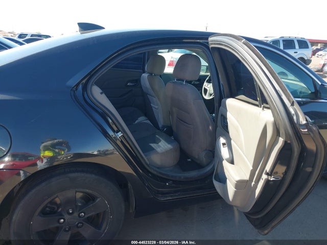 Chevrolet MALIBU LS 2015 1G11B5SLXFF254669 Image 8