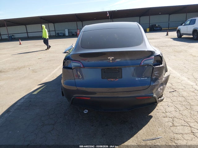 2023 TESLA MODEL Y 7SAYGDEE7PF928378 Photo 5