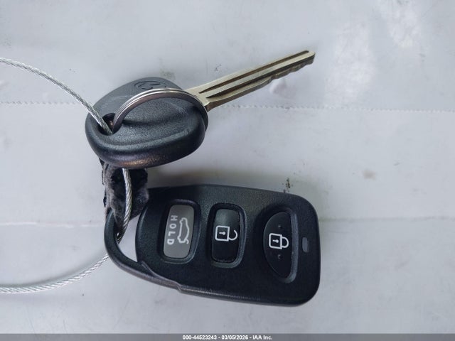 KMHD84LFXJU557327 Hyundai ELANTRA SEL