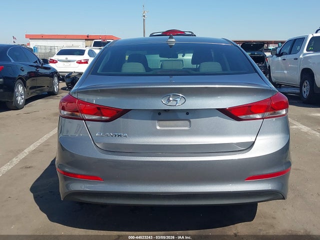 KMHD84LFXJU557327 Hyundai ELANTRA SEL