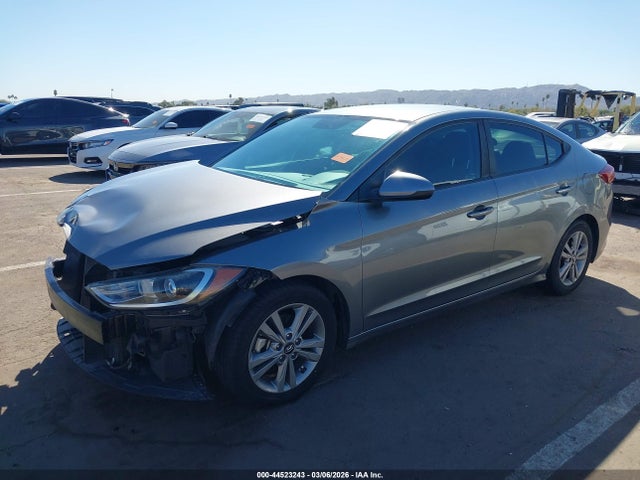 KMHD84LFXJU557327 Hyundai ELANTRA SEL
